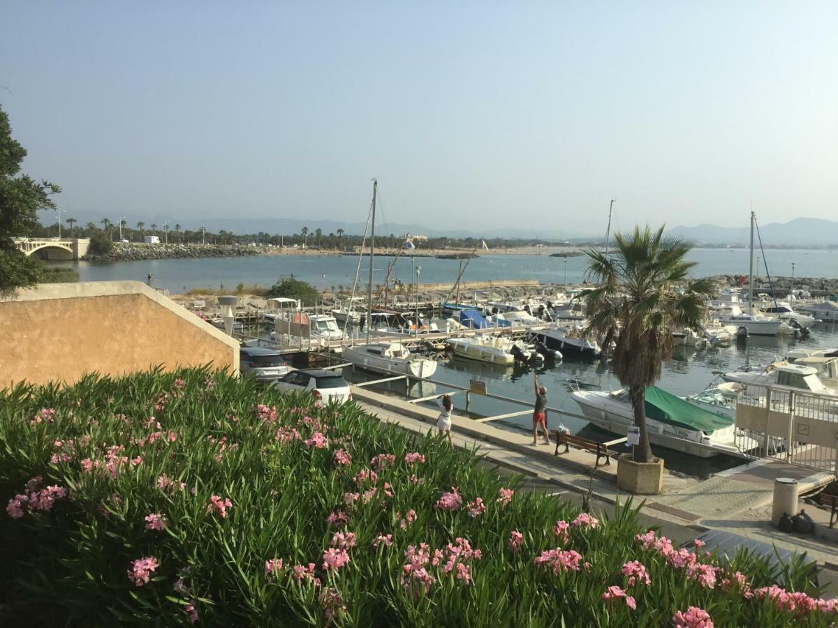 Pins Parasol Fréjus Εξωτερικό φωτογραφία